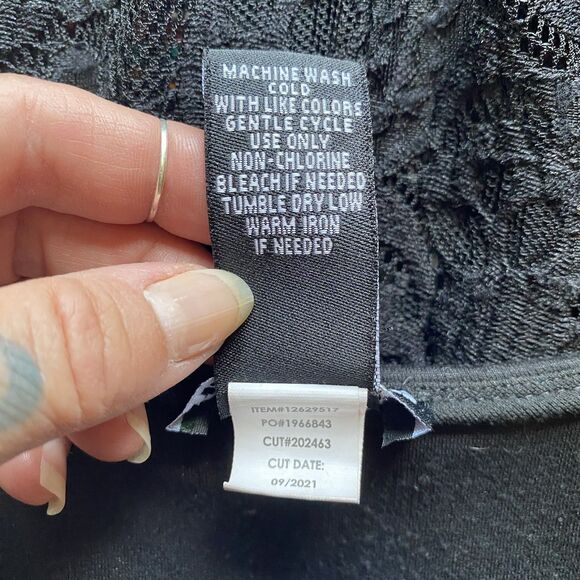 Hot Topic Plus Size Goth Black Lace Sleevless Maxi Dress. Size 3X. Pockets. - Picture 7 of 10